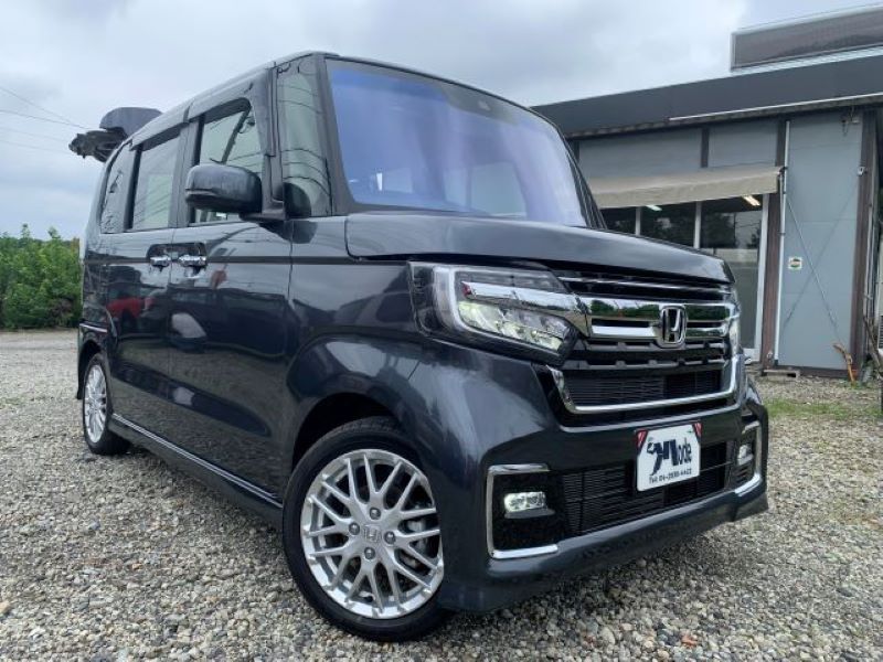 R4年式）年式ホンダN-Box☆車 検長い☆両側パーワスライドドア、走行少ない